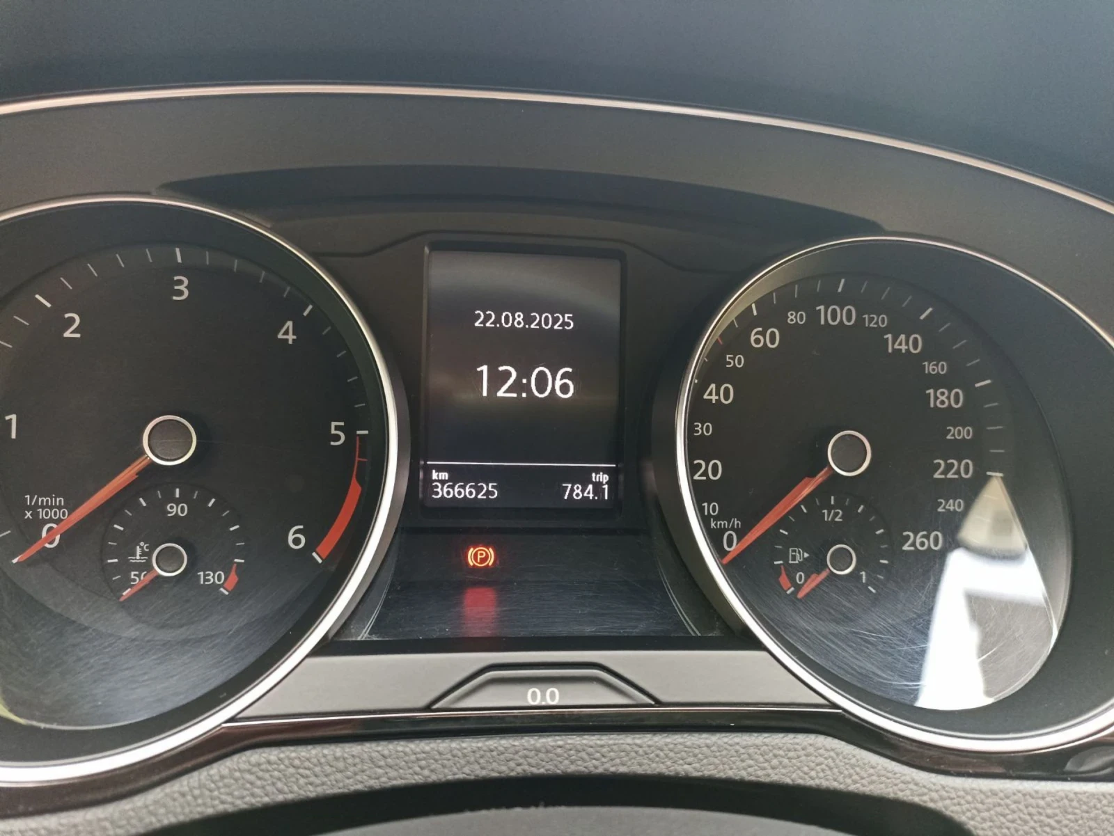 VW Passat 2.0 TDI 150ks - изображение 8