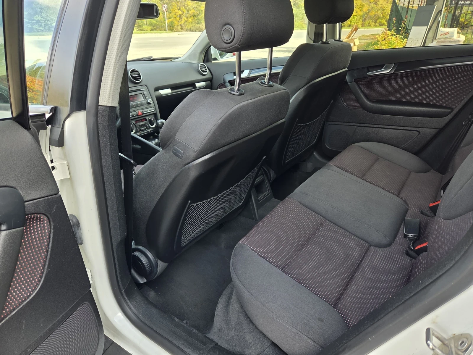 Audi A3 1, 9 tdi 105 hp S line sport back | Mobile.bg — изображение 10