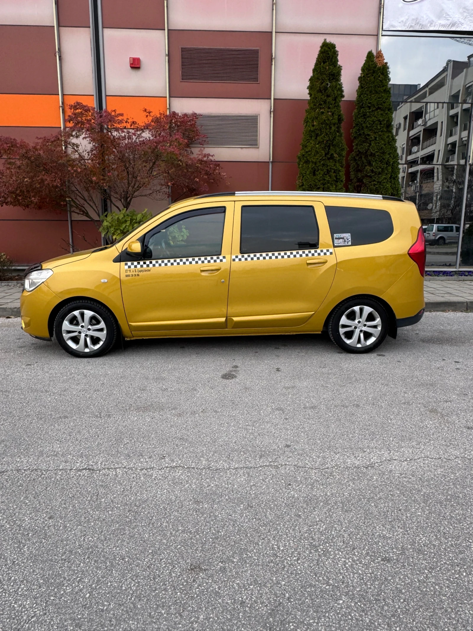 Dacia Lodgy 1.6i LPG | Mobile.bg   5