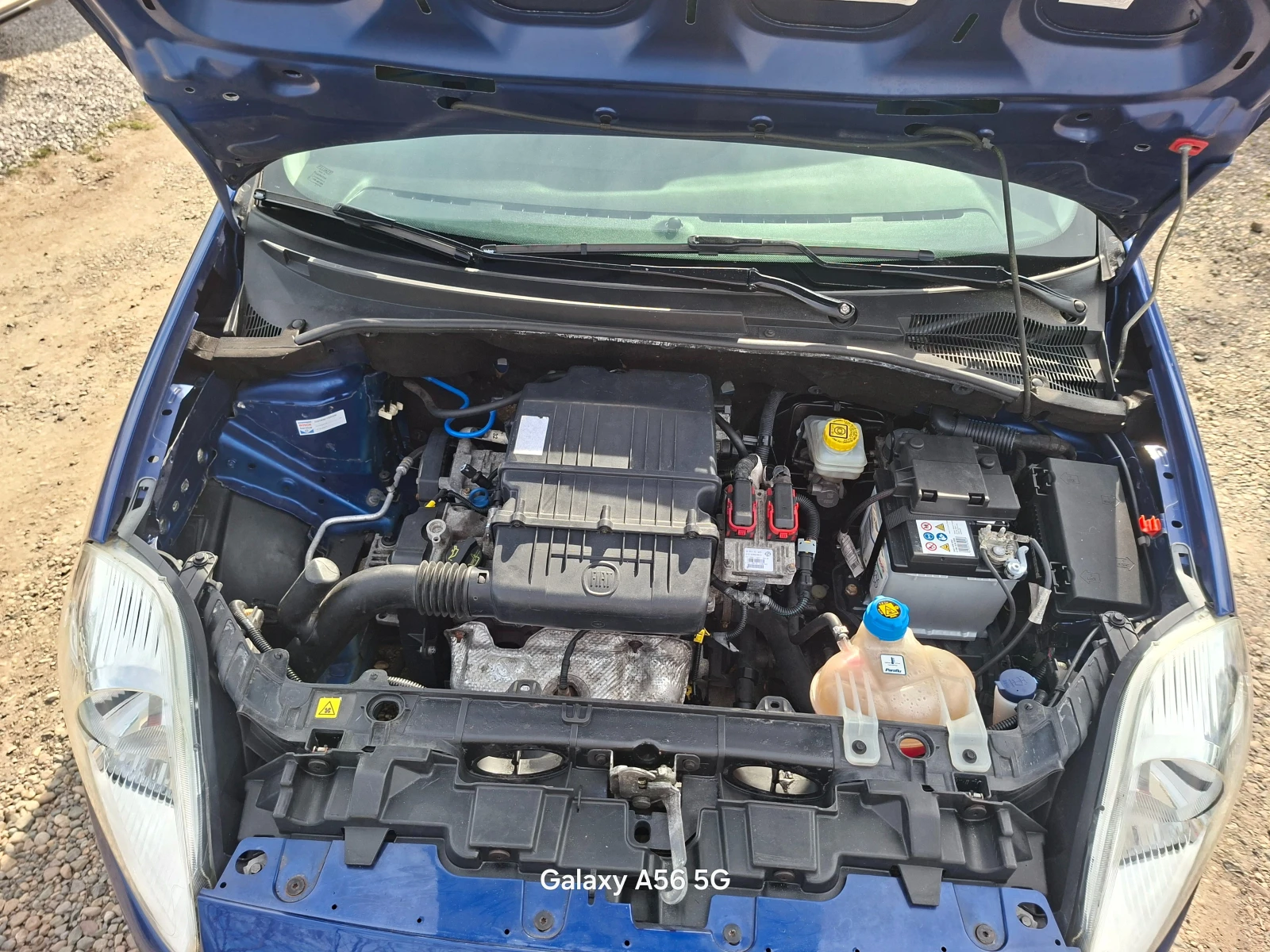 Fiat Grande Panda 1.4 benzin 77кс., снимка 13 - Автомобили и джипове - 53791244