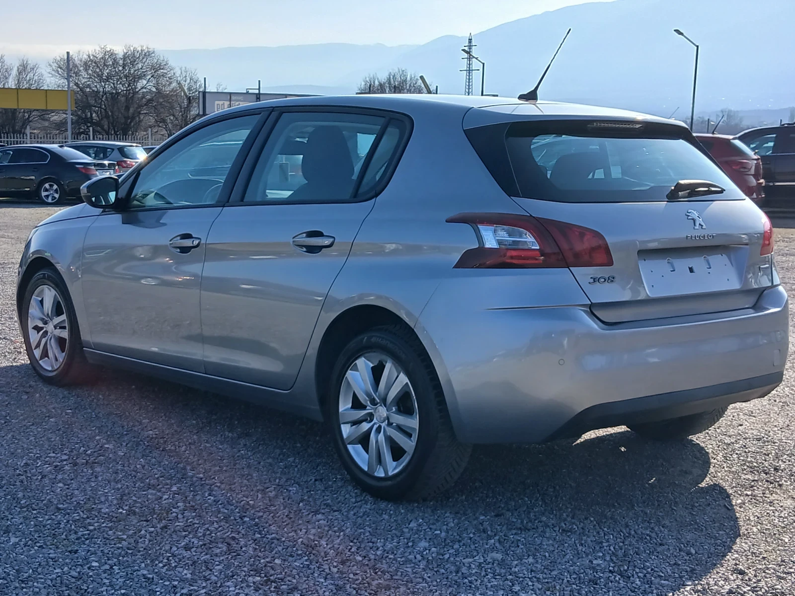 Peugeot 308 1.6e-hdi euro6, снимка 6 - Автомобили и джипове - 53927712