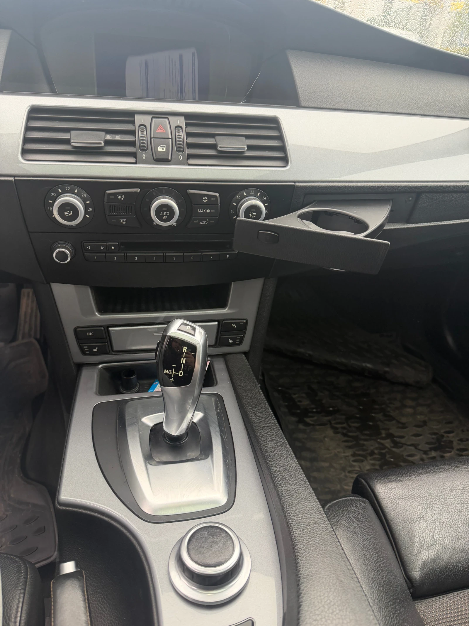 BMW 523, снимка 7 - Автомобили и джипове - 54272653