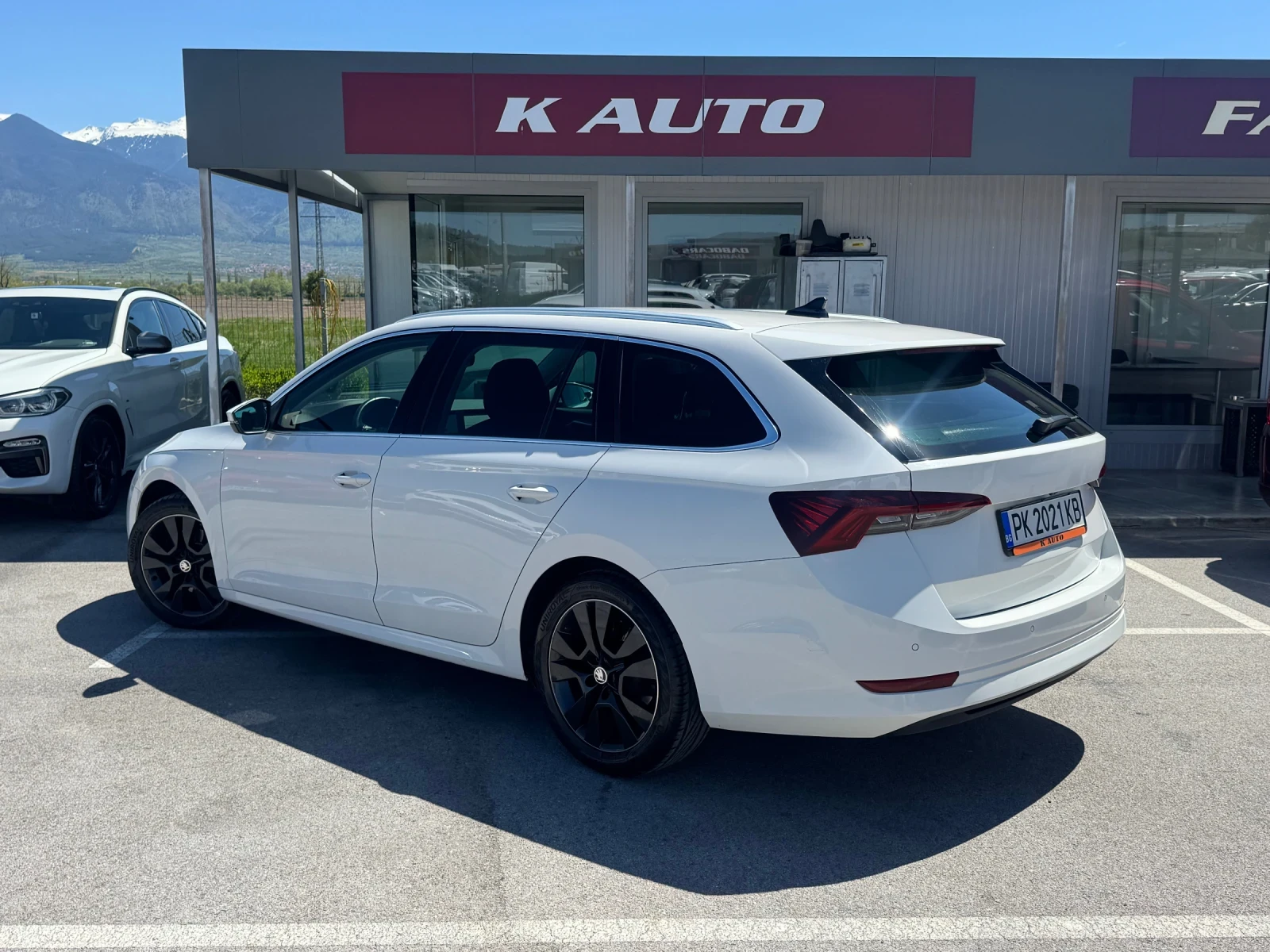 Skoda Octavia HUD / LED / Camera / Virtual Cockpit, снимка 2 - Автомобили и джипове - 54319558