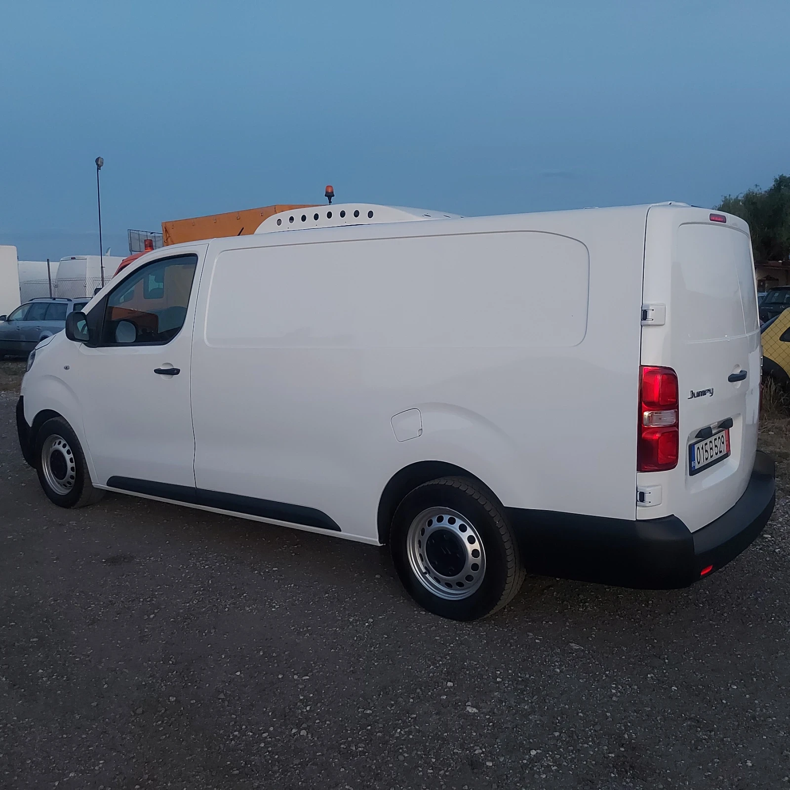 Citroen Jumpy хладилен с климатик, снимка 5 - Автомобили и джипове - 54983661