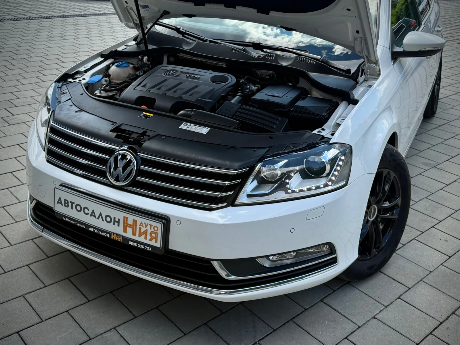 VW Passat 2.0TDI * LED* CAMERA* SideAssist* NAVI* , снимка 17 - Автомобили и джипове - 55280450