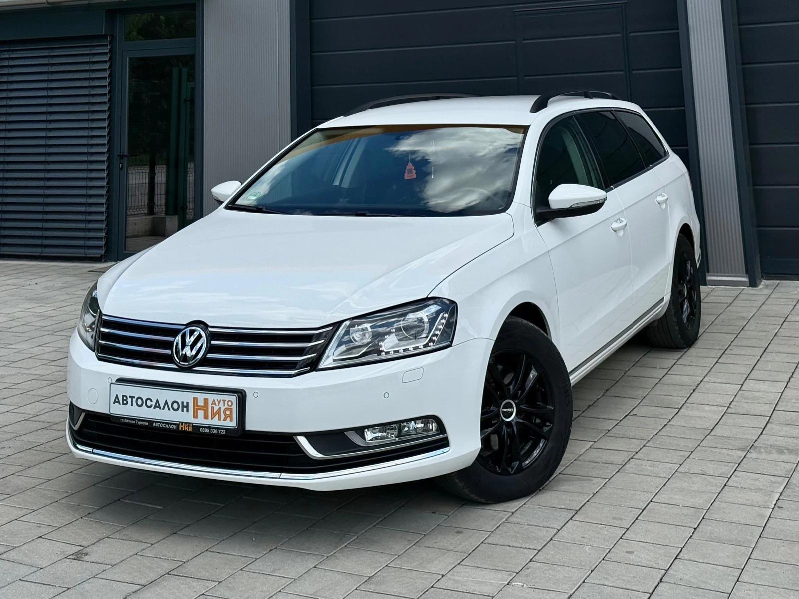 VW Passat 2.0TDI * LED* CAMERA* SideAssist* NAVI* 