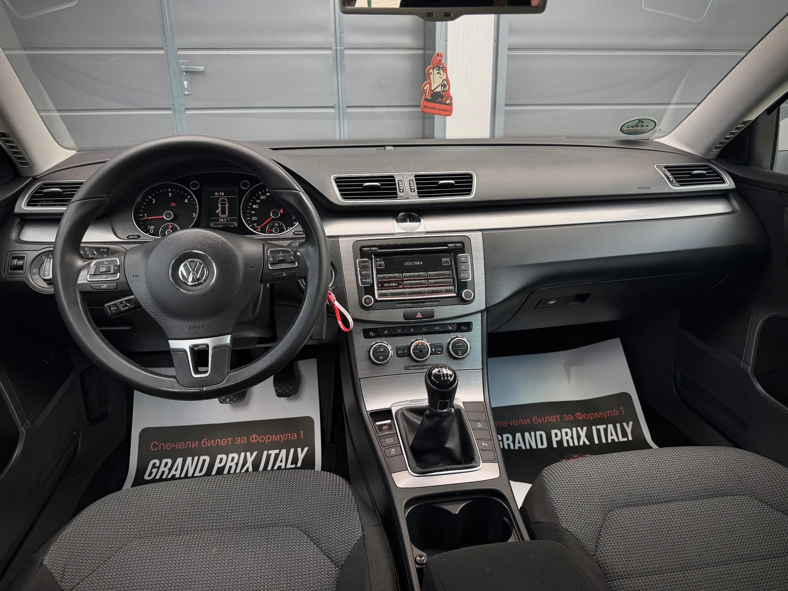 VW Passat 2.0TDI * LED* CAMERA* SideAssist* NAVI* , снимка 8 - Автомобили и джипове - 55280450