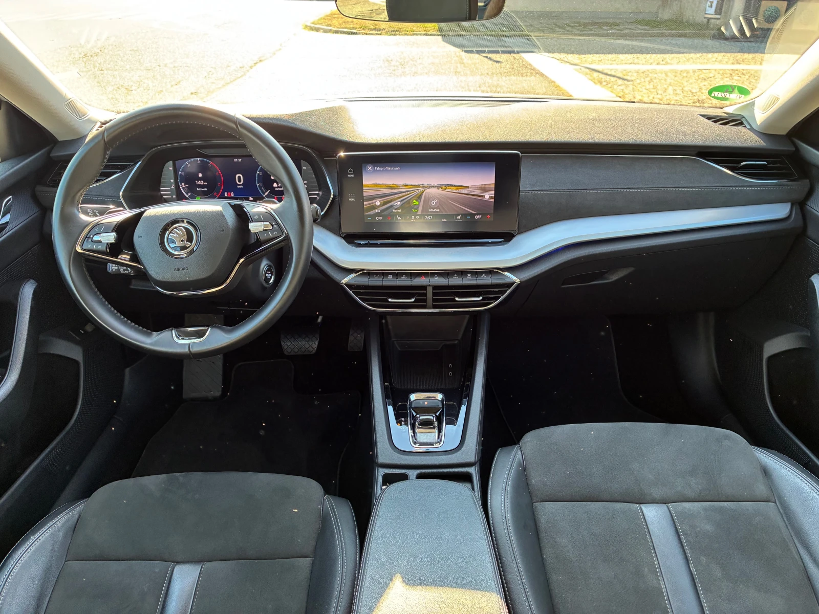 Skoda Octavia 2.0 TDI/150PS/MATRIX/ACC/PDC/LEDAR/KAM, снимка 7 - Автомобили и джипове - 55498383