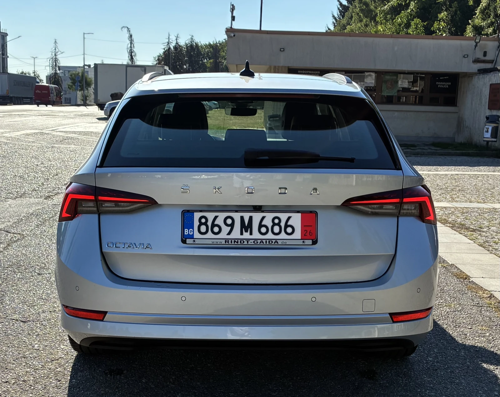 Skoda Octavia 2.0 TDI/150PS/MATRIX/ACC/PDC/LEDAR/KAM, снимка 5 - Автомобили и джипове - 55498383