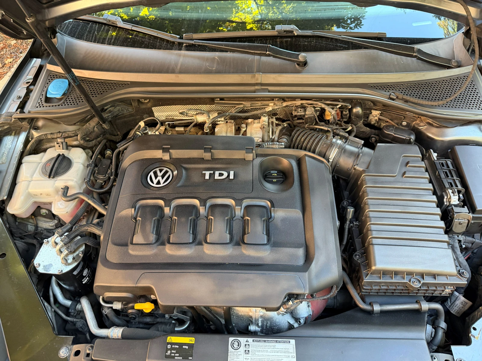 VW Passat 2.0 Bi-TDI 239hp R Line 4 motion DSG7, снимка 16 - Автомобили и джипове - 55973540