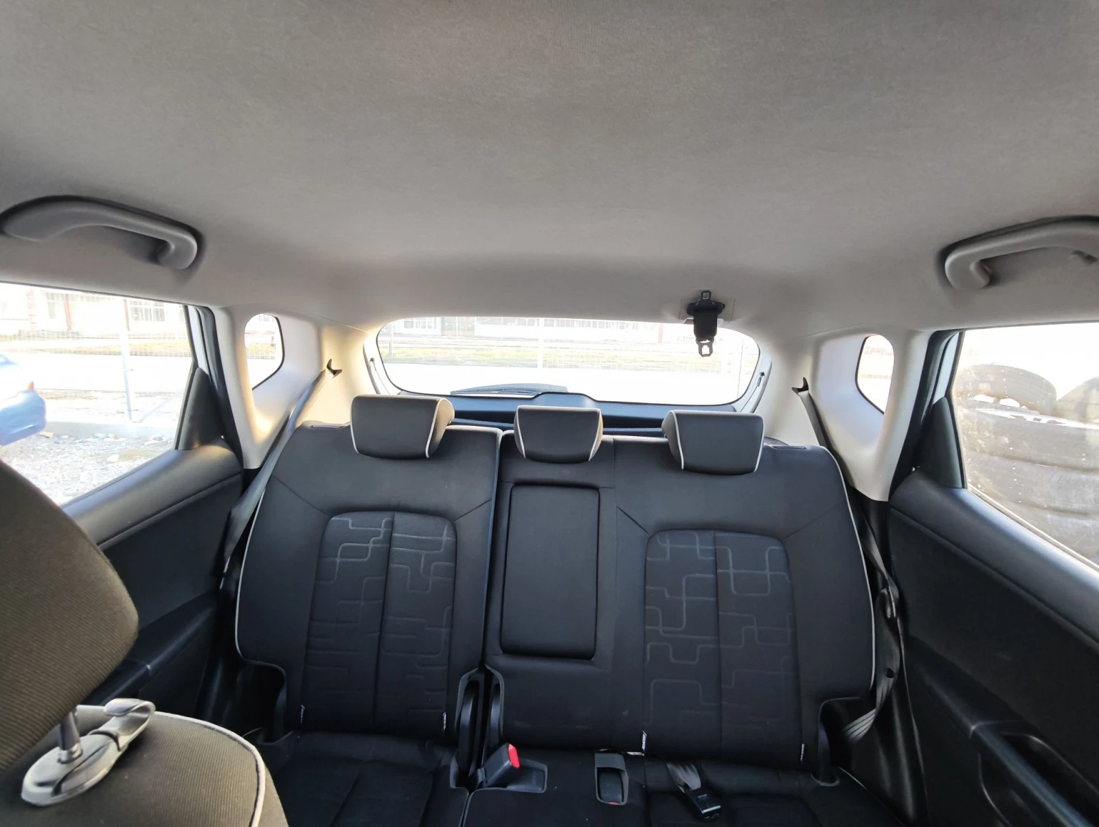 Kia Venga | Mobile.bg � ����������� 10