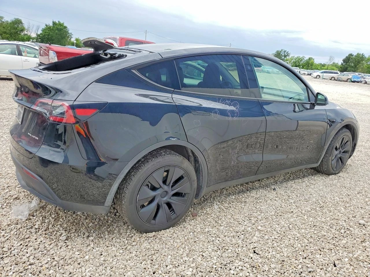 Tesla Model Y Dual Motor| AWD, снимка 4 - Автомобили и джипове - 56568676