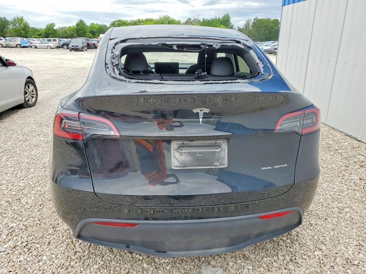 Tesla Model Y Dual Motor| AWD, снимка 6 - Автомобили и джипове - 56568676