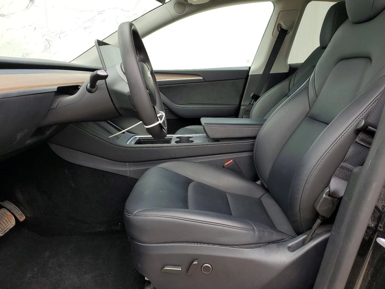 Tesla Model Y Dual Motor| AWD, снимка 7 - Автомобили и джипове - 56568676