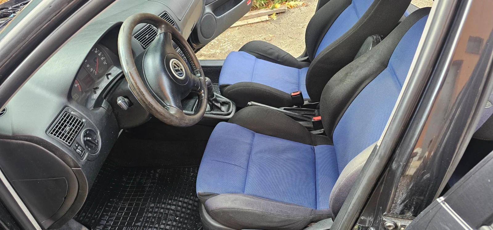 VW Golf, снимка 8 - Автомобили и джипове - 56609620