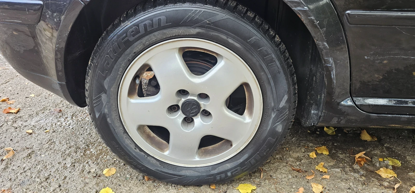 VW Golf, снимка 13 - Автомобили и джипове - 56609620