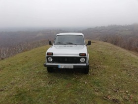 Lada Niva 1.7 i GAZ, снимка 2 - Автомобили и джипове - 45497141