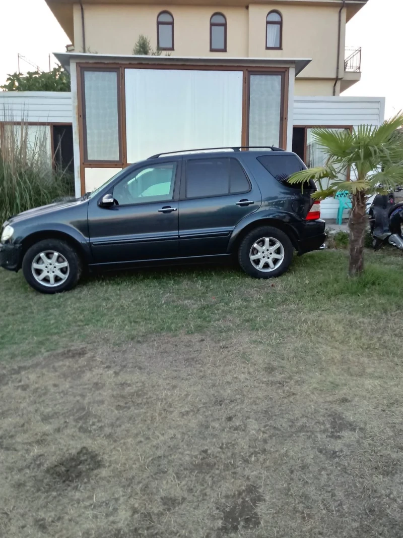 Mercedes-Benz ML 55 AMG, снимка 4 - Автомобили и джипове - 48042140