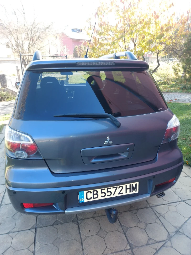 Mitsubishi Outlander, снимка 2 - Автомобили и джипове - 49164711