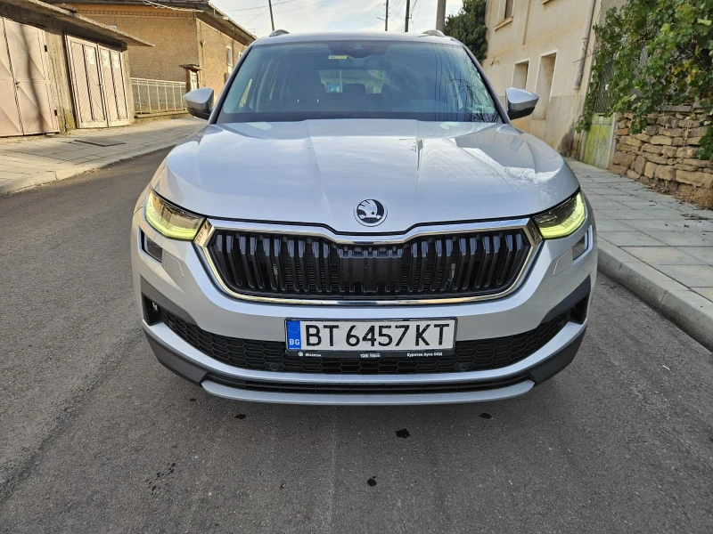Skoda Kodiaq 2.0TDI* 150* FACE* DSG 4x4 7M* DIGITAL* CAMERA , снимка 2 - Автомобили и джипове - 52913004