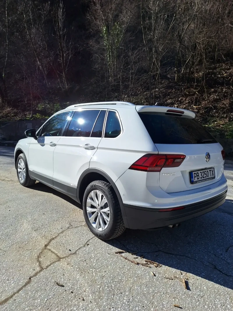 VW Tiguan, снимка 2 - Автомобили и джипове - 53077475
