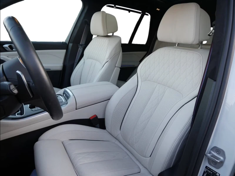 BMW X5 xDrive40i* Massage* B&W* Pano* M Pro, снимка 5 - Автомобили и джипове - 53151705