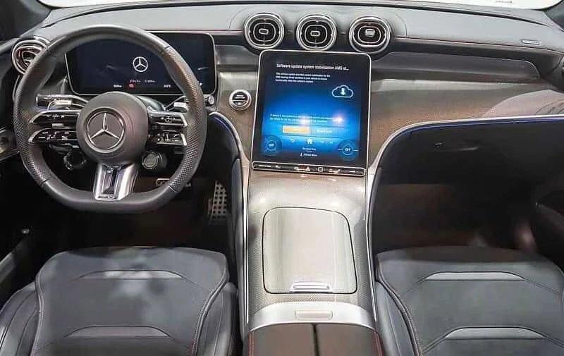 Mercedes-Benz GLC 43 AMG CARFAX/ПАНОРАМА/ОБДУХВАНЕ/360 CAM, снимка 9 - Автомобили и джипове - 53739281