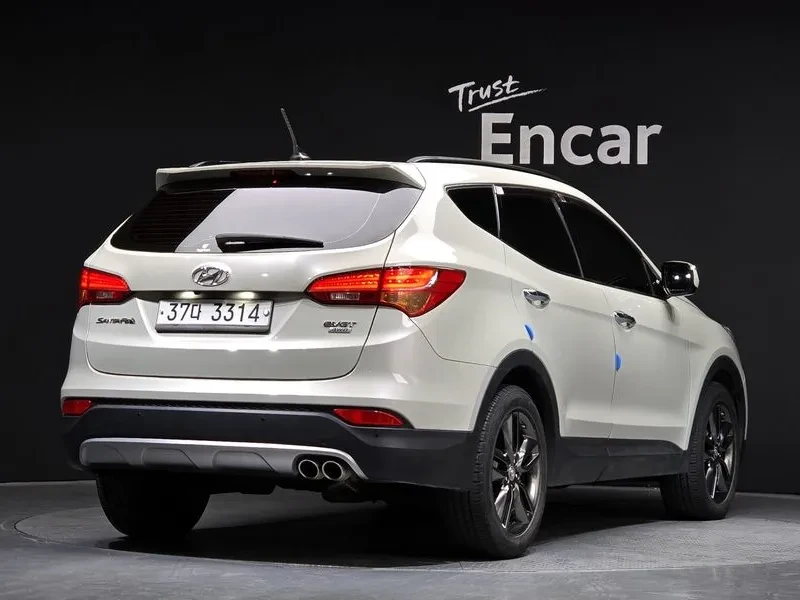 Hyundai Santa fe 2.2 4WD EXCLUSIVE, снимка 2 - Автомобили и джипове - 56354025