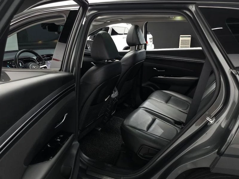 Hyundai Tucson Gasoline 1.6 Turbo 4WD| 177�.�. | Mobile.bg � ����������� 12