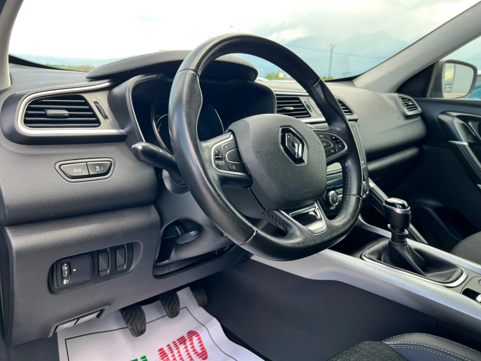 Renault Kadjar 1.5 DCI-NAVI-KEYLESS-EURO 6B - изображение 9
