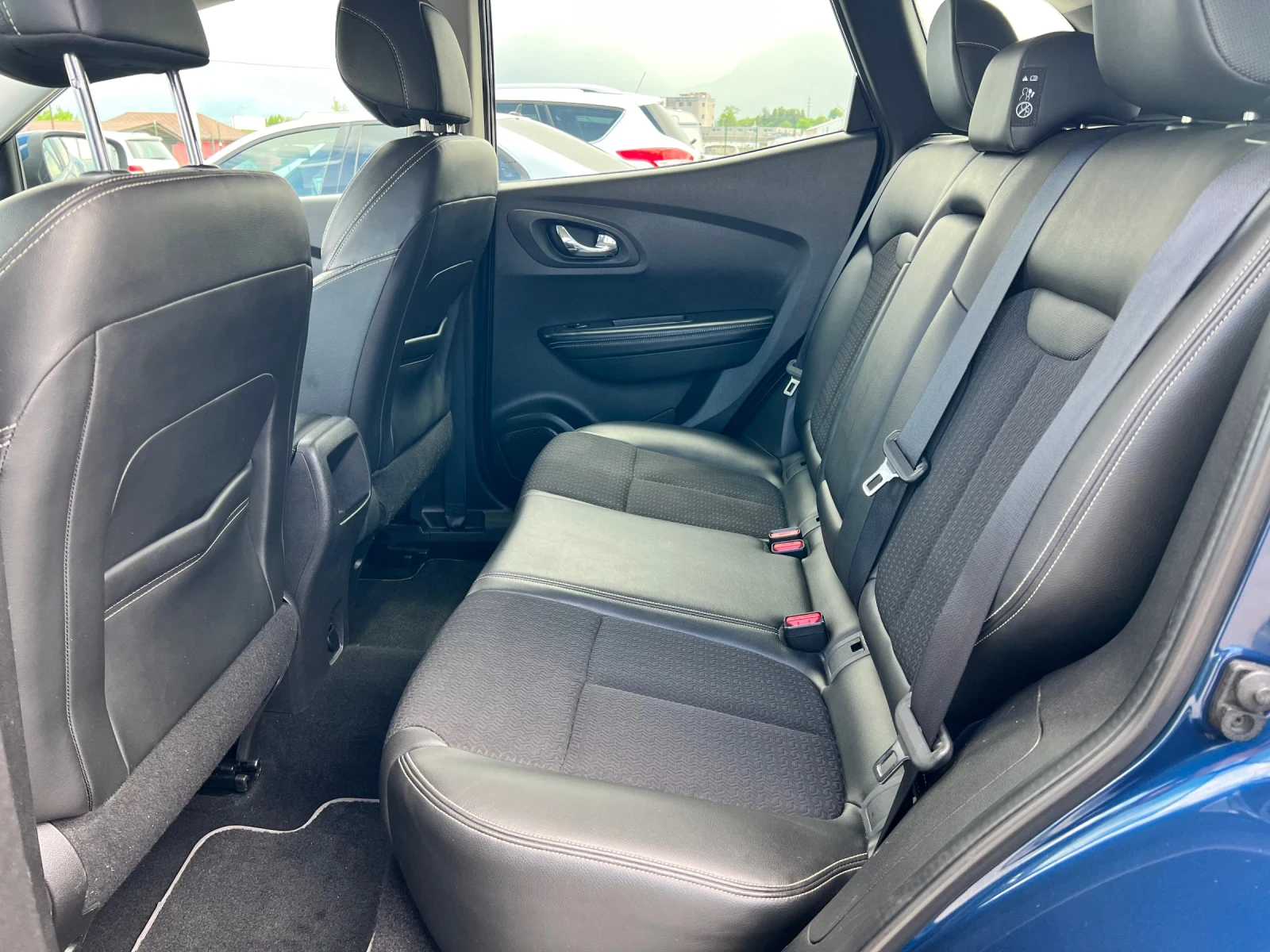 Renault Kadjar 1.5 DCI-NAVI-KEYLESS-EURO 6B - изображение 10