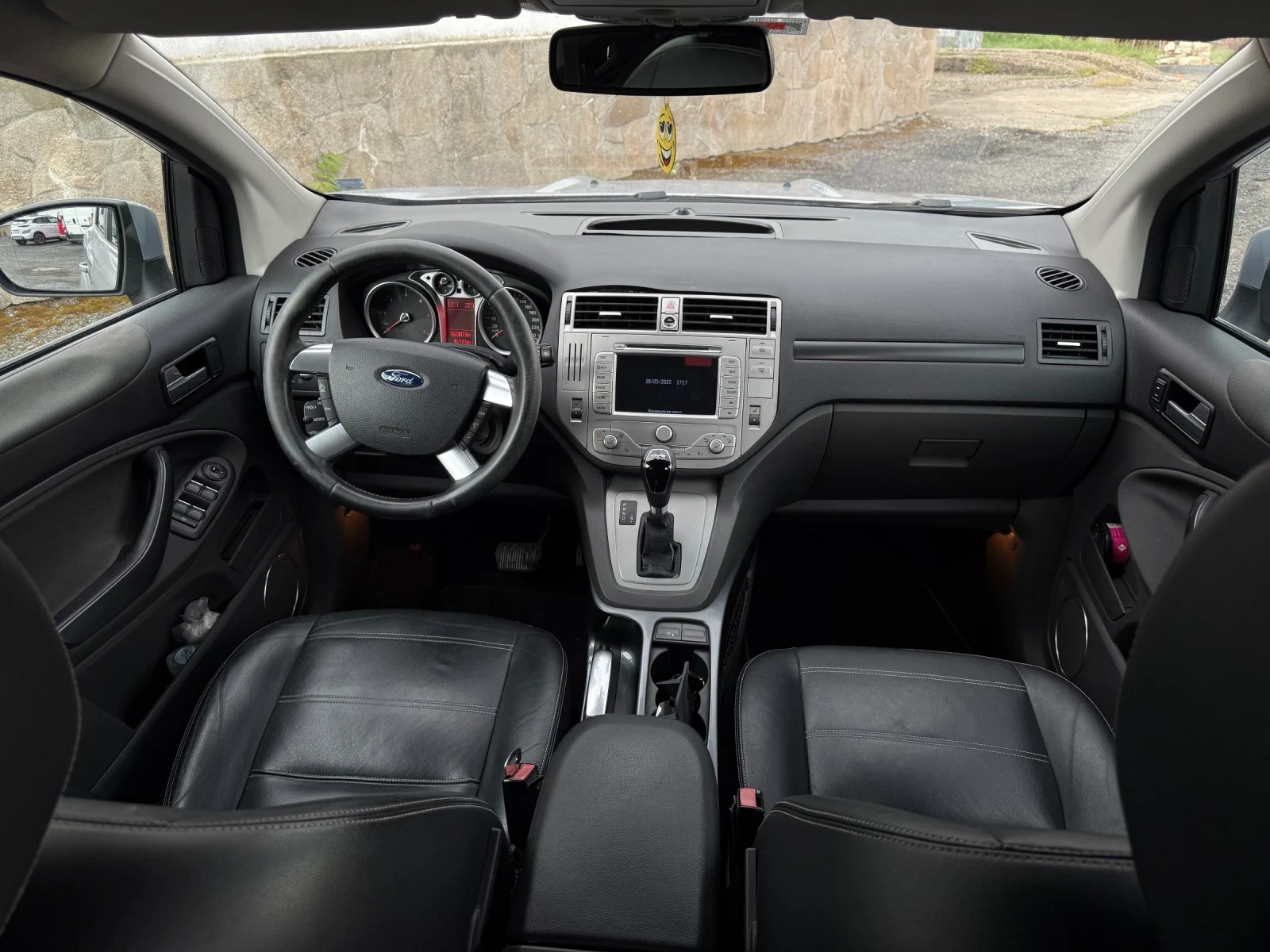 Ford Kuga  - изображение 10