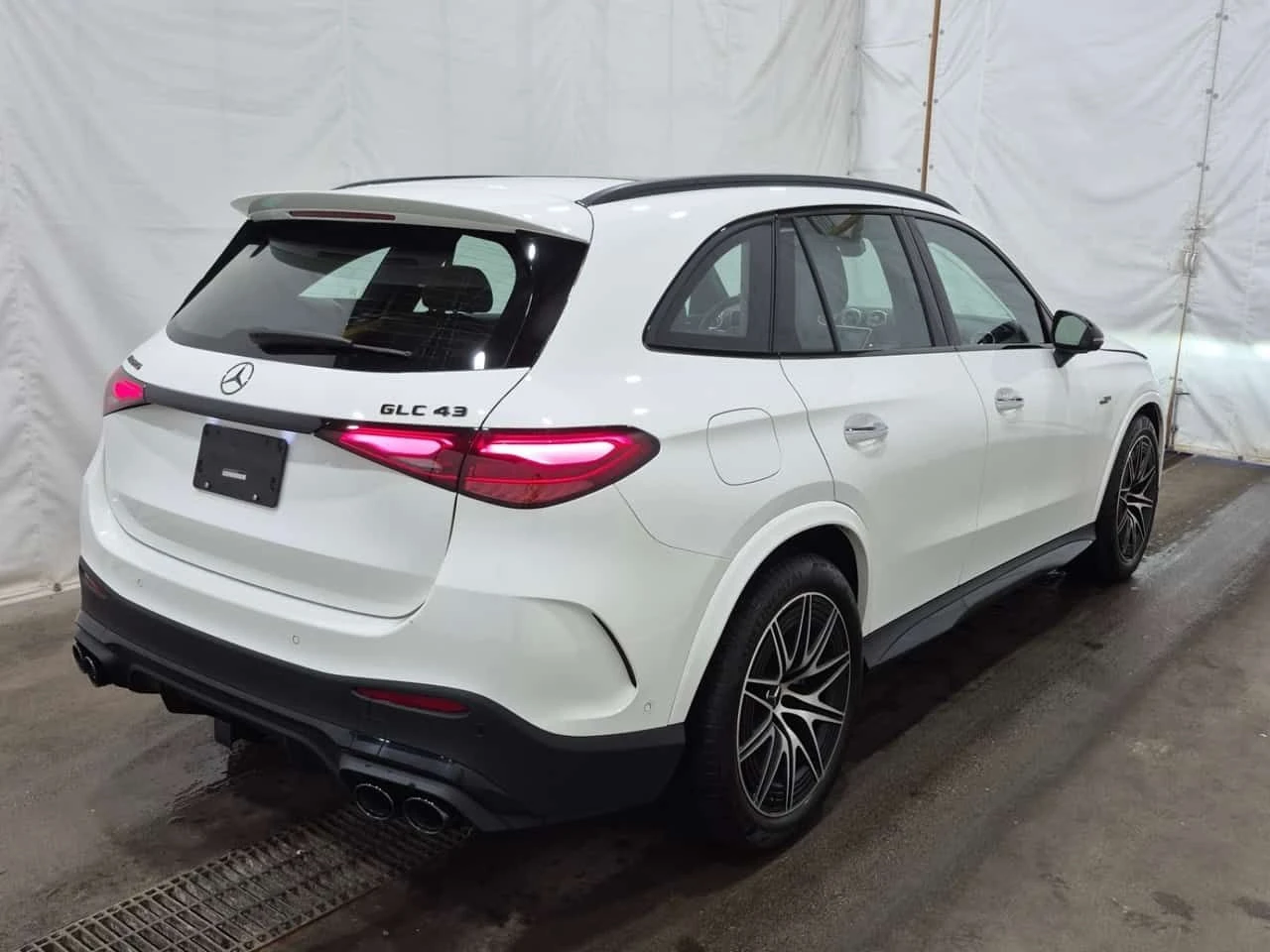 Mercedes-Benz GLC 43 AMG CARFAX/ПАНОРАМА/ОБДУХВАНЕ/360 CAM, снимка 4 - Автомобили и джипове - 53739281