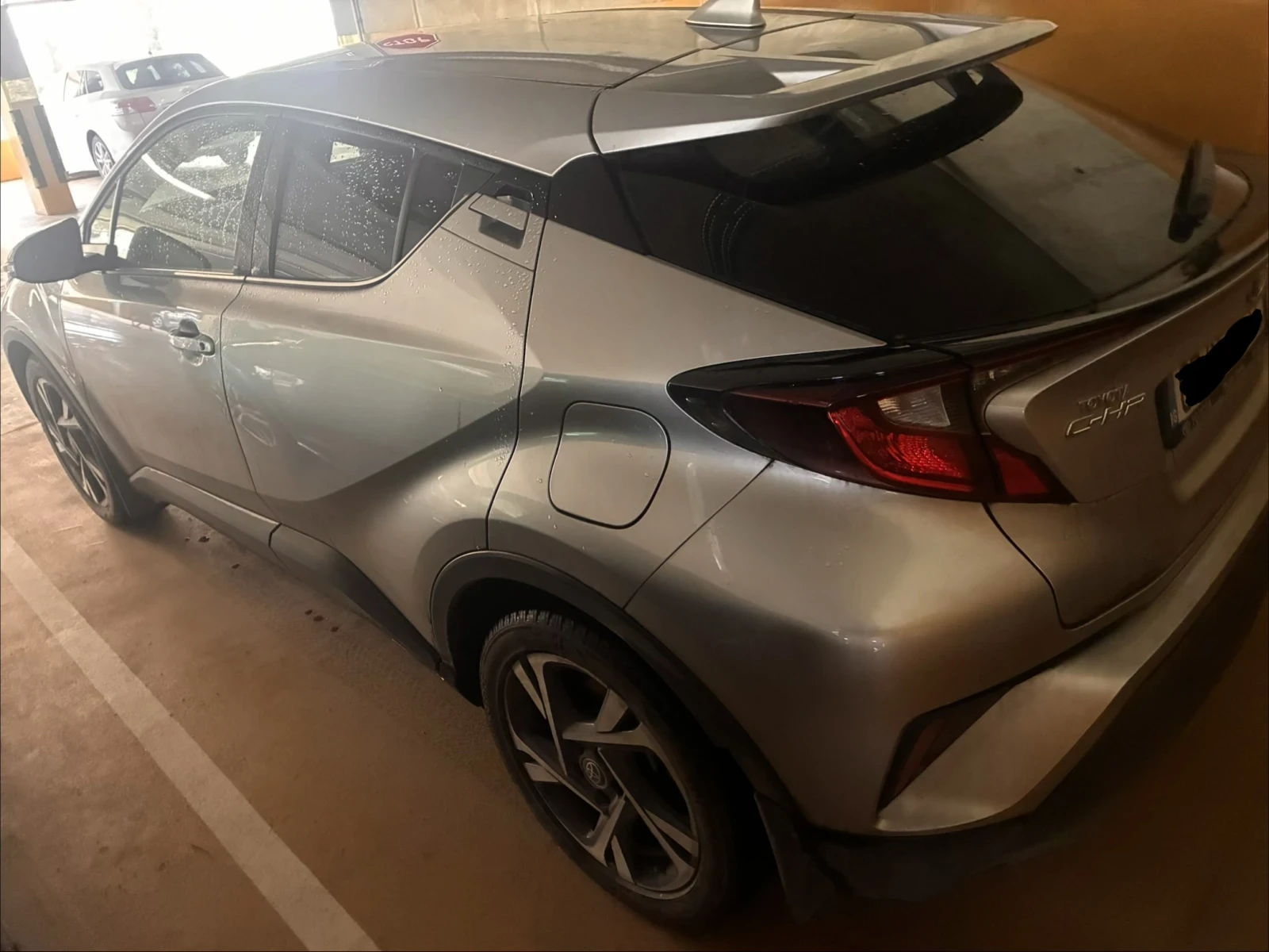Toyota C-HR 23 653 км, Закупена от ТМ Ауто, Гаранционна, снимка 2 - Автомобили и джипове - 54151903