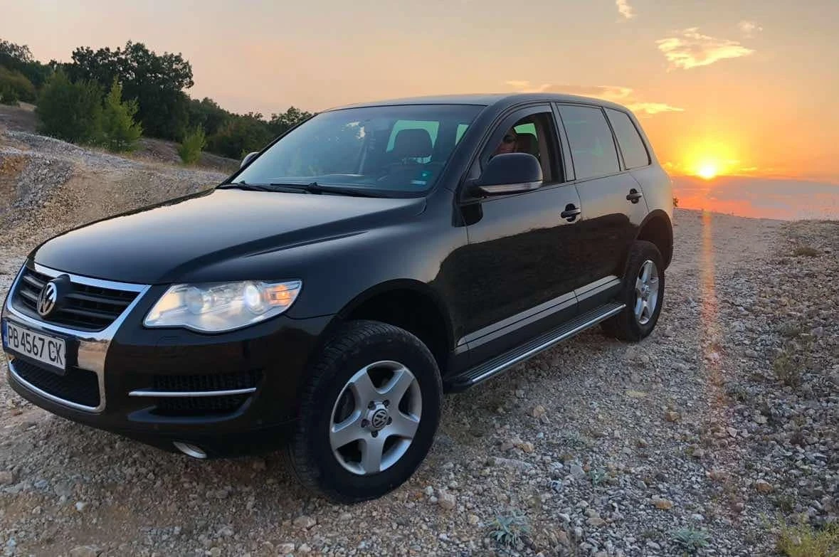 VW Touareg 3.0 TDI, снимка 4 - Автомобили и джипове - 54825407