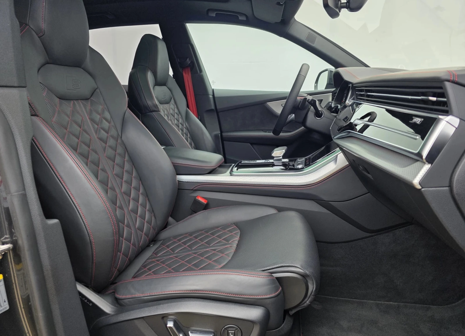 Audi Q8 60TFSI Quattro S-Line, снимка 5 - Автомобили и джипове - 54936889