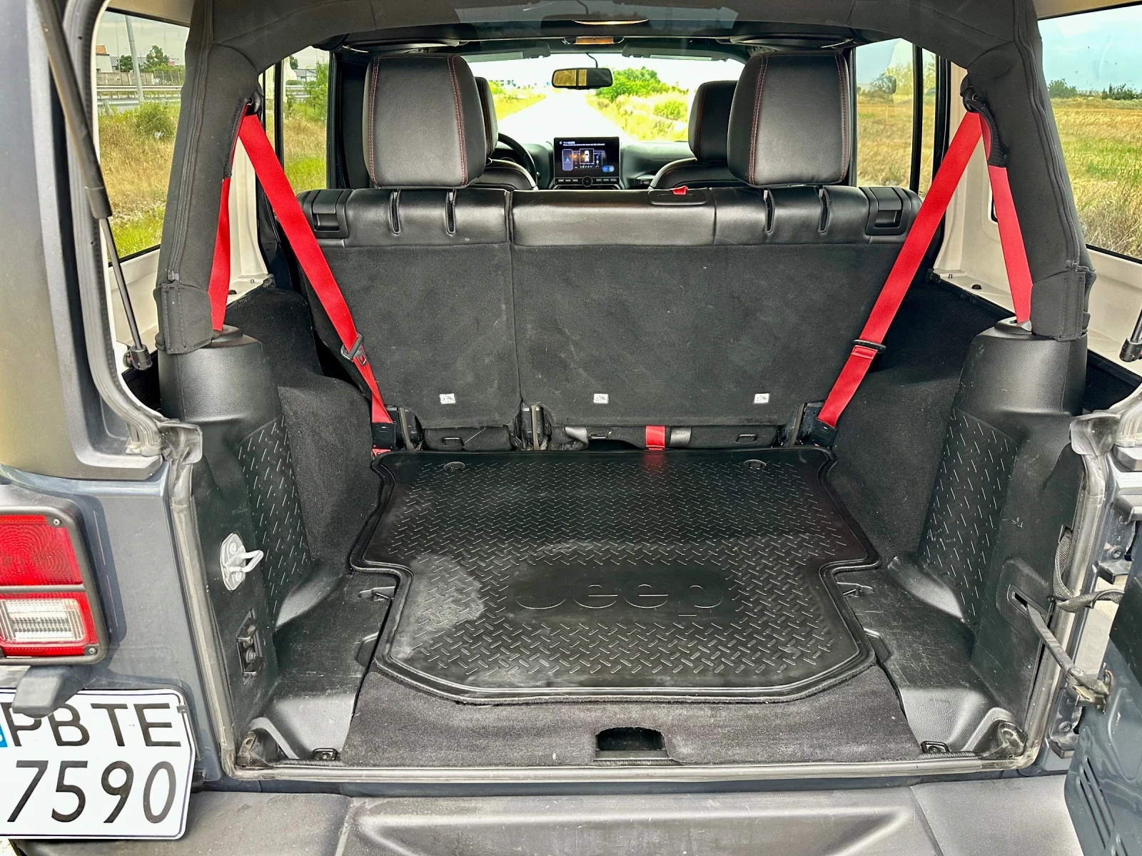 Jeep Wrangler Rubicon RECON edition,  3, 6 V6 Pentastar, снимка 13 - Автомобили и джипове - 55621444