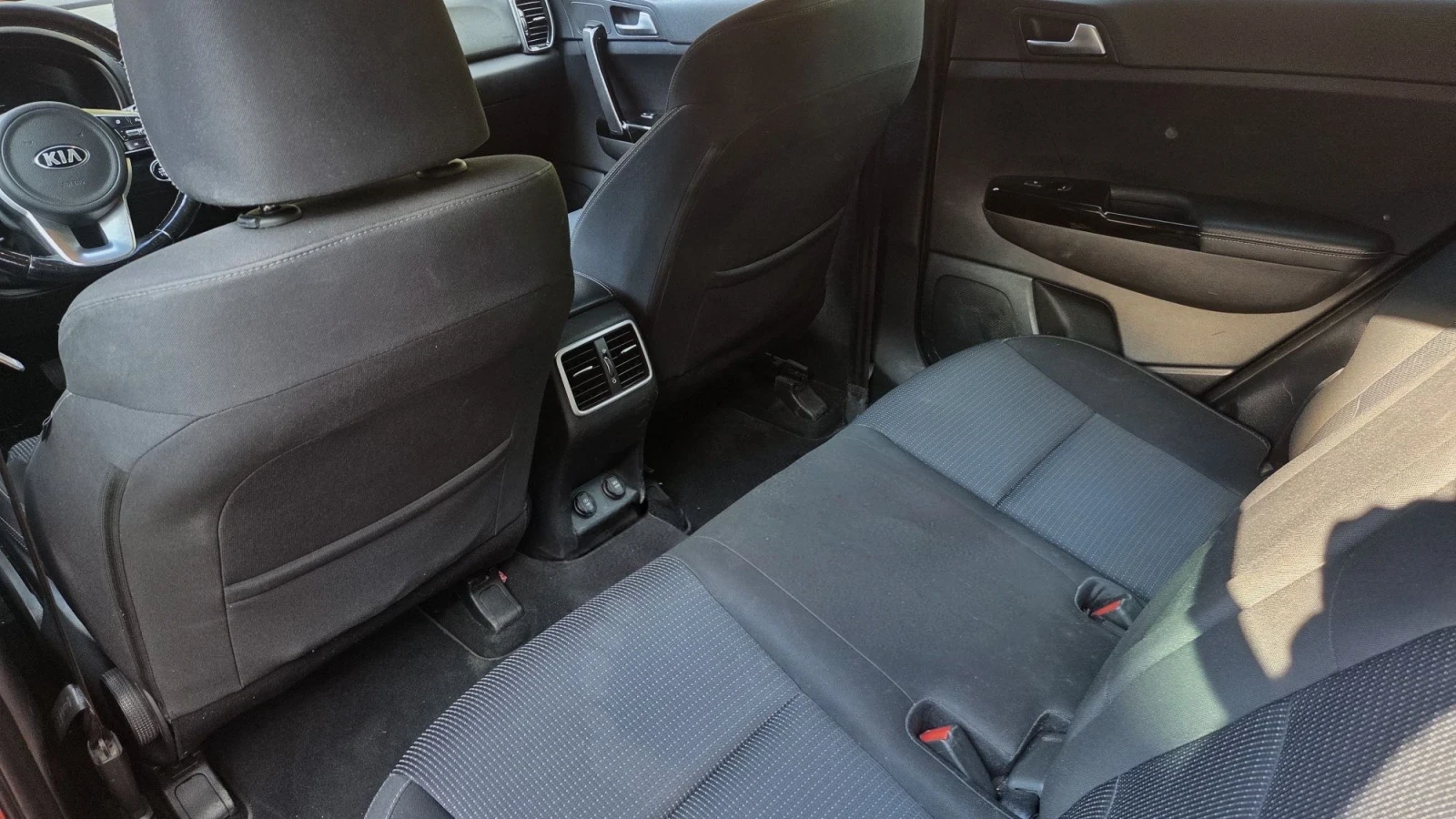 Kia Sportage Executive, снимка 5 - Автомобили и джипове - 55728168
