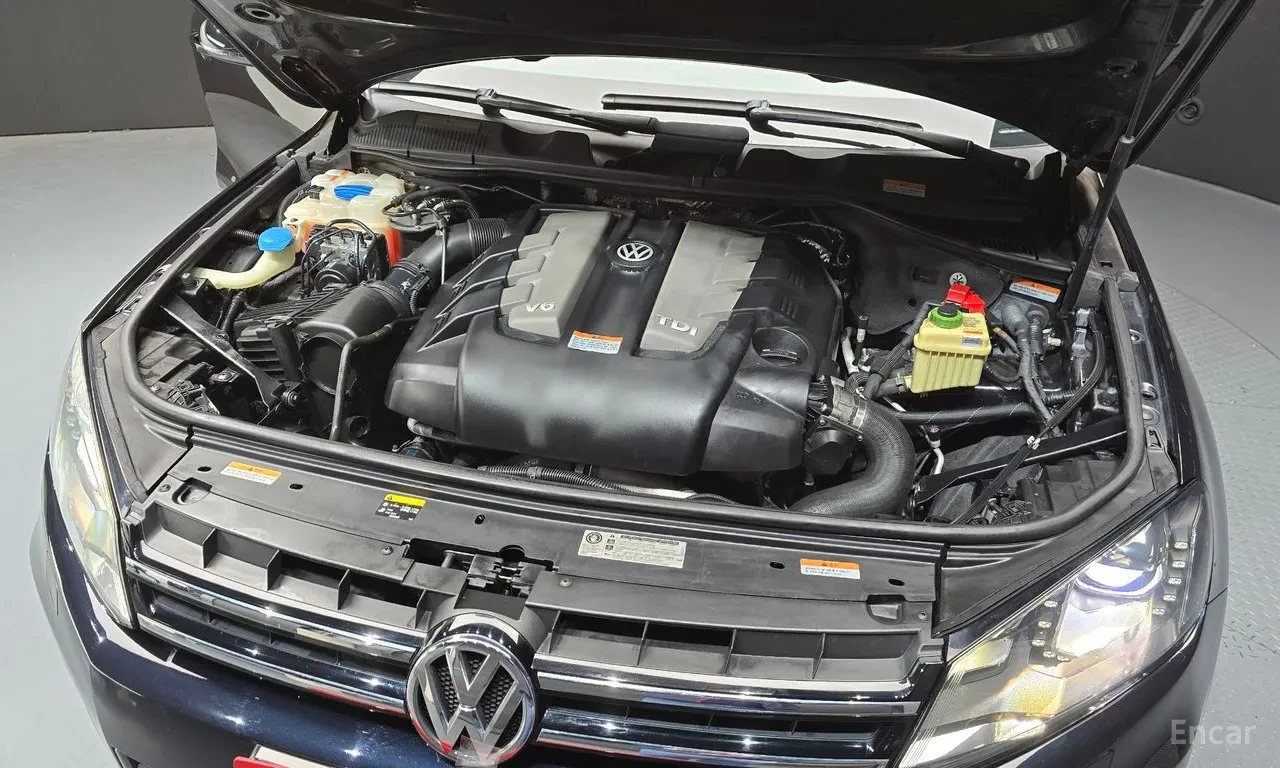 VW Touareg 4MOTION, снимка 4 - Автомобили и джипове - 55927635