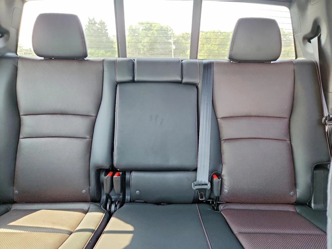Honda Ridgeline 3.5l Black Edition, снимка 10 - Автомобили и джипове - 55945435