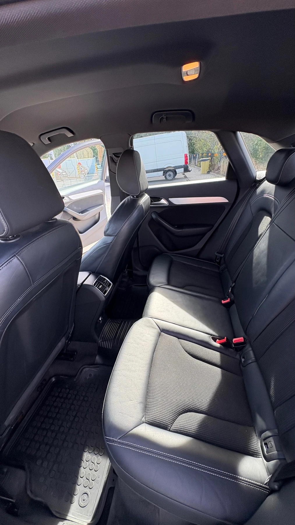Audi Q3, снимка 6 - Автомобили и джипове - 56377816
