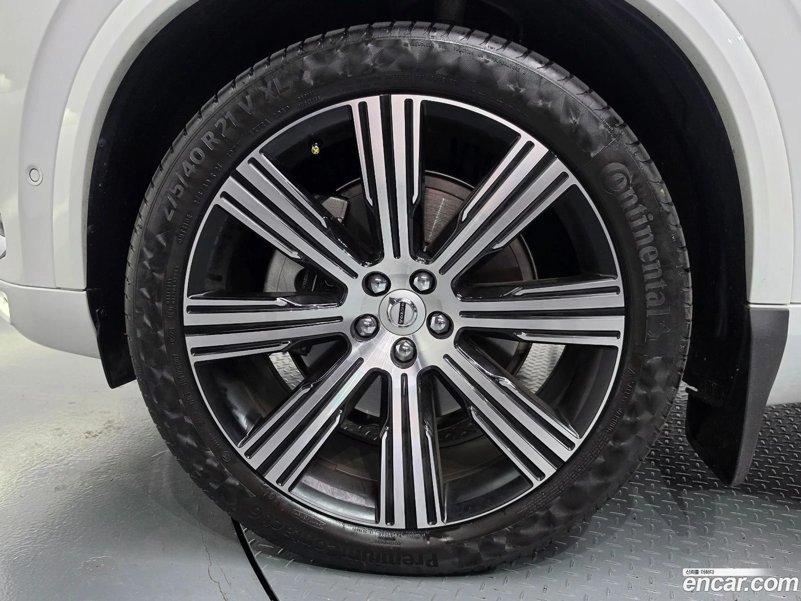 Volvo Xc90 B6 Ultimate Bright, снимка 5 - Автомобили и джипове - 56570313