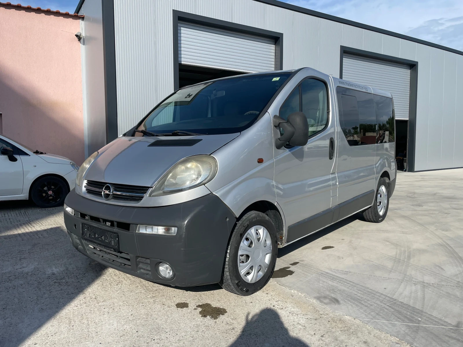 Opel Vivaro 1.9 DCi // КЛИМАТИК// 9-МЕСТЕН, снимка 1