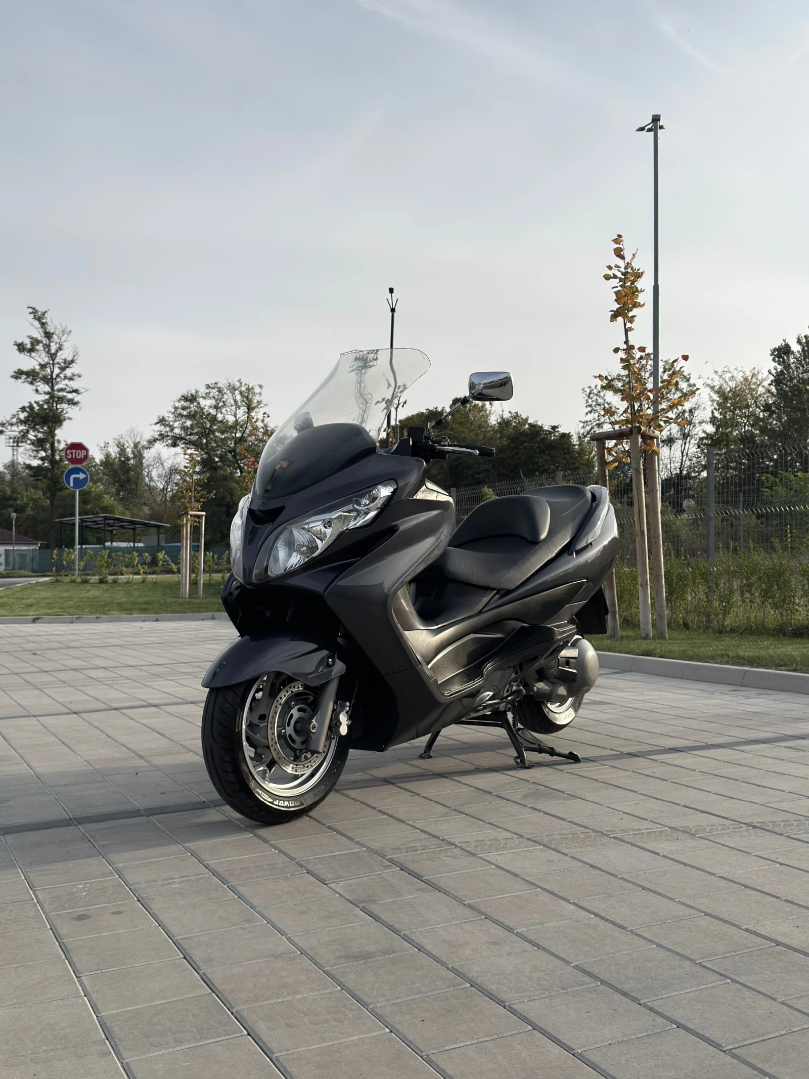 Suzuki Burgman K7, снимка 1