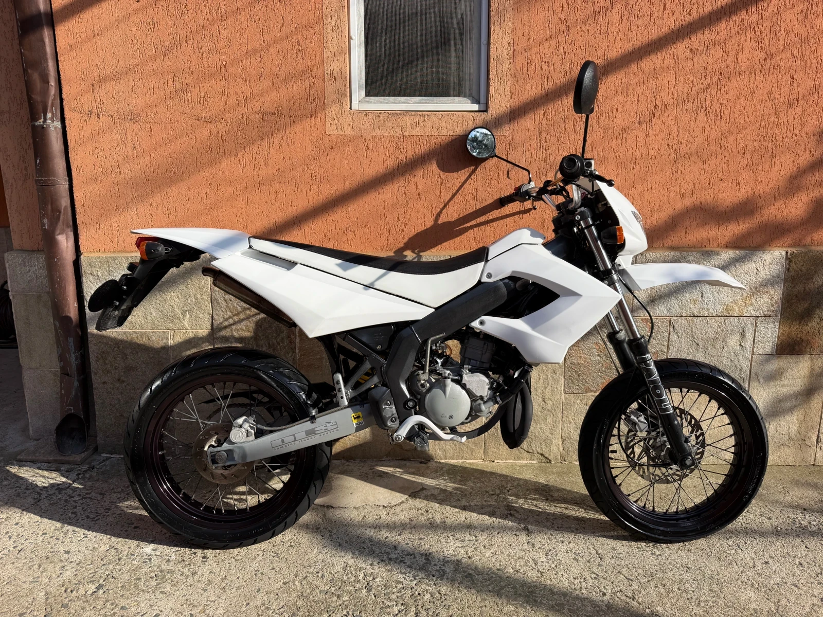 Derbi Senda 50, снимка 2 - Мотоциклети и мототехника - 56009471