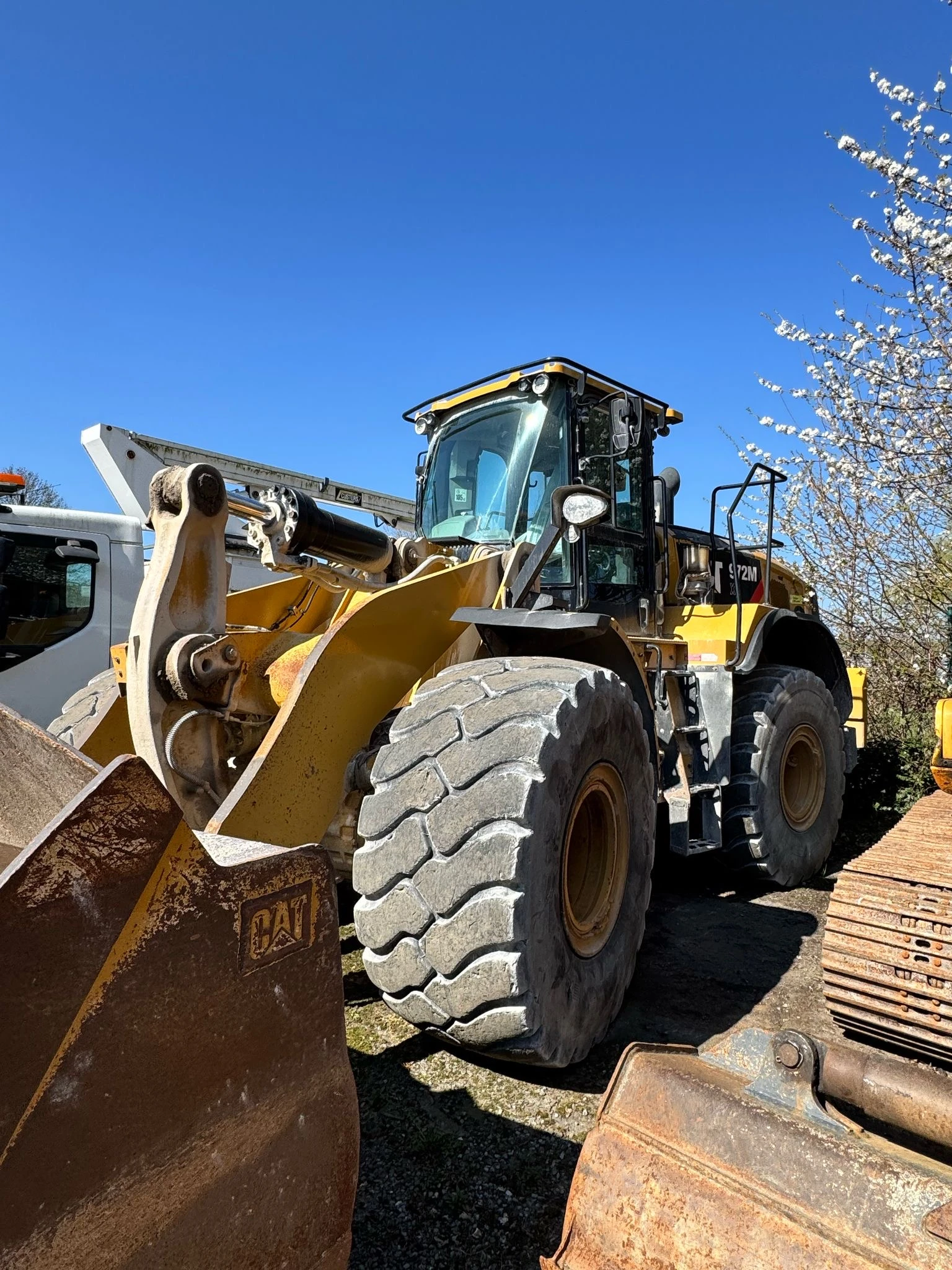 Челен товарач Cat 972 M XE ЛИЗИНГ - изображение 2