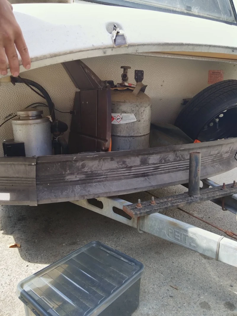 Каравана Hobby 400 T Prestige , снимка 10 - Каравани и кемпери - 52367803