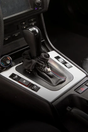 BMW 330, снимка 10