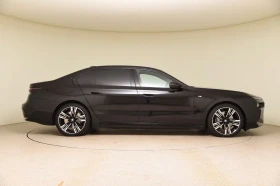 BMW i7 xDrive60 / M-SPORT / B&W / PANO / ICONIC GLOW / , снимка 4