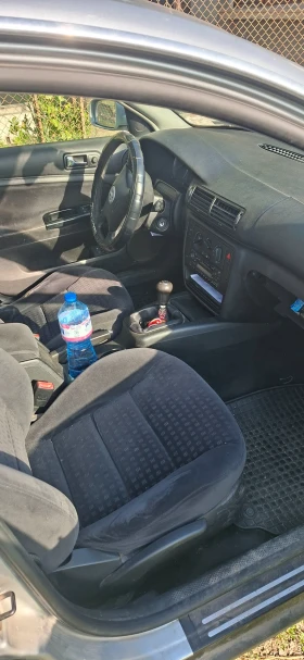 VW Passat 1.9 TDI 101к.с., снимка 7